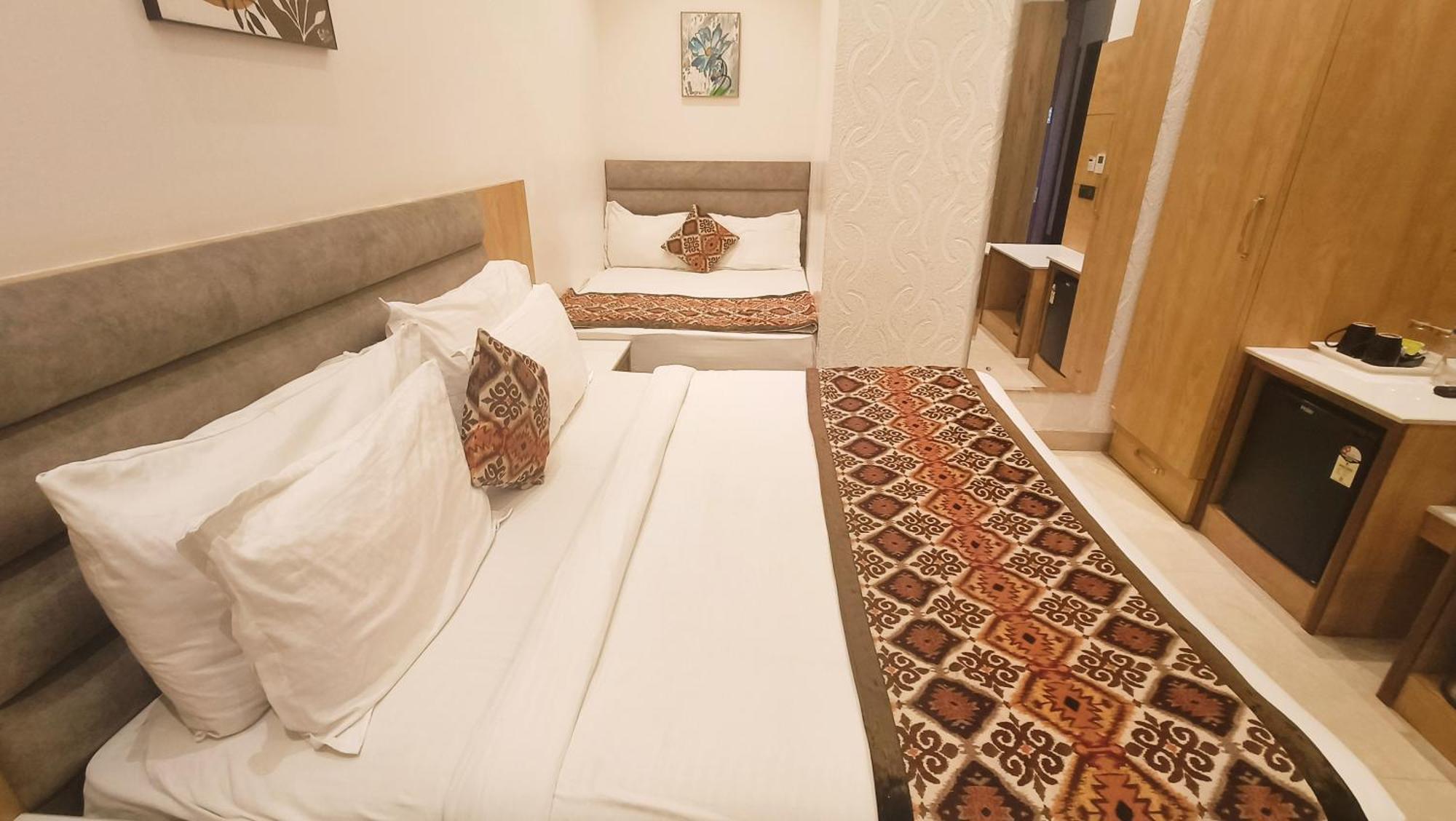 Blessings Hotel 암리차르 외부 사진