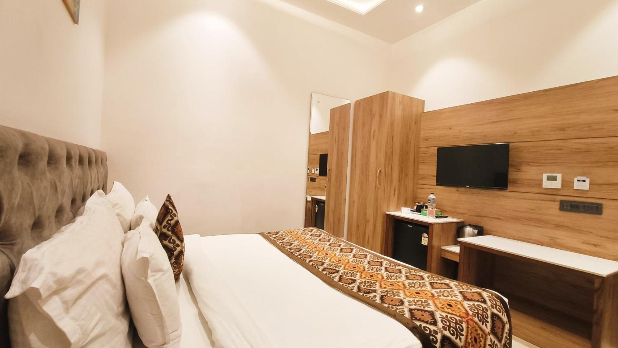 Blessings Hotel 암리차르 외부 사진